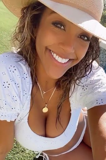 Tayshia Adams getsme Instantly 🍆 what I would love to do with Beautiful Goddess has me Edging Hard #srZPH3xi