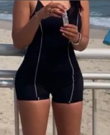 Venezulen bikini hot tits and ass #3yJN7lV8