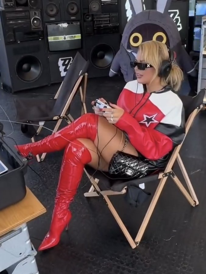 Tallia Storm #TXLdFh9e