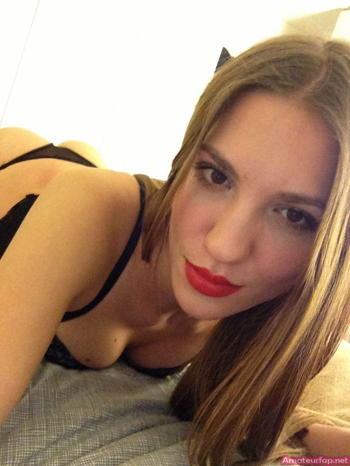 College GF Showing Off Bra and Panties #Vh8ISwTH